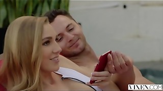 VIXEN Kendra Sunderland Cheats The Second Her Boyfriend Leaves